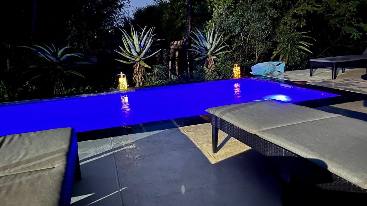 Lindiwe Safari Lodge *